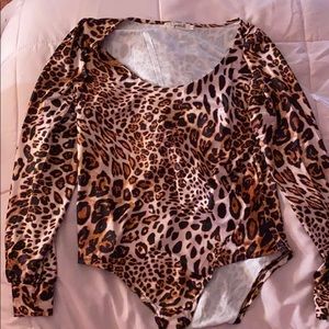 Spadehill leopard bodysuit size small